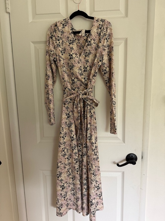 Pact XS NWOT fit & flare floral wrap long sleeve dress - Picture 2 of 4